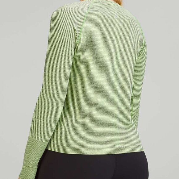 Lululemon Swiftly Tech LS 2.0 *Race Length- 12 Wee Are From Space Faded Zap - Picture 2 of 8